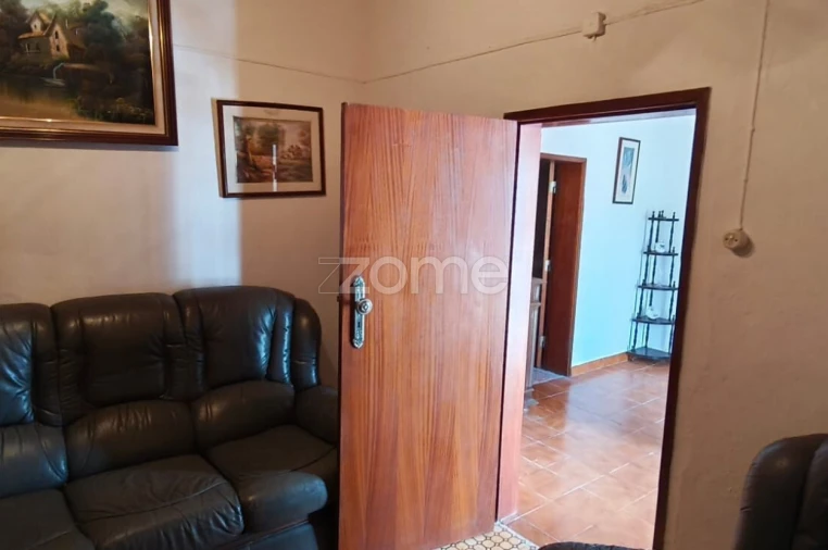 Moradia T1 para Venda em Almodôvar e Graça dos Padrões Foto 6