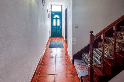 Moradia T4 para Venda em Ponta Delgada (São Sebastião)