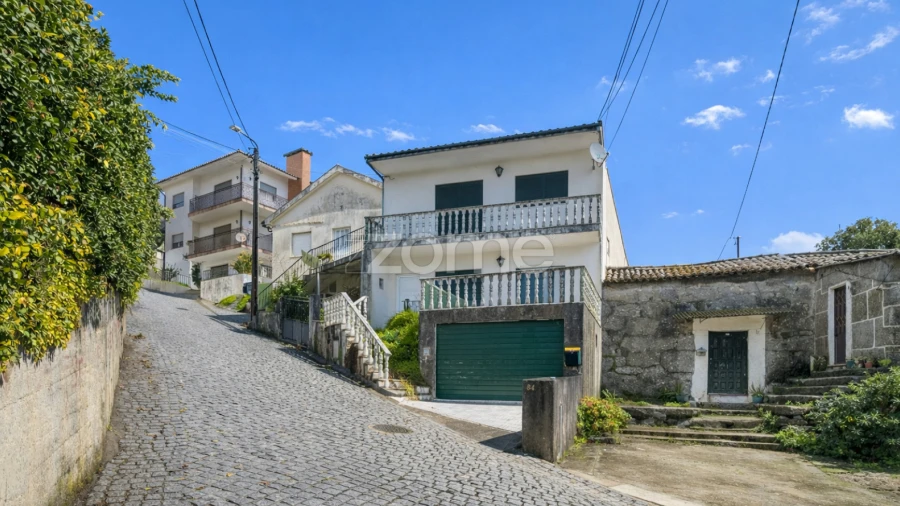 Moradia T3 para Venda em Povoa de Lanhoso (N. Senhora do Amparo)