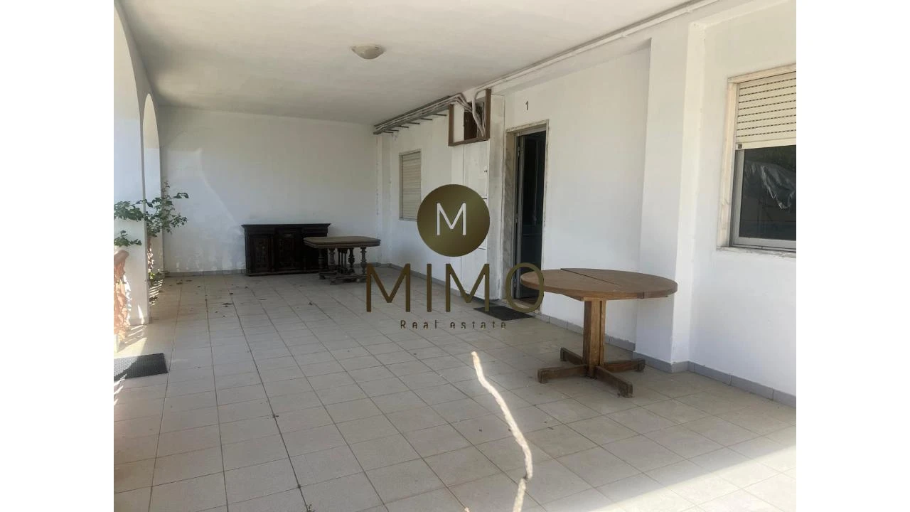Moradia T6 para Venda em Alcabideche Foto 8