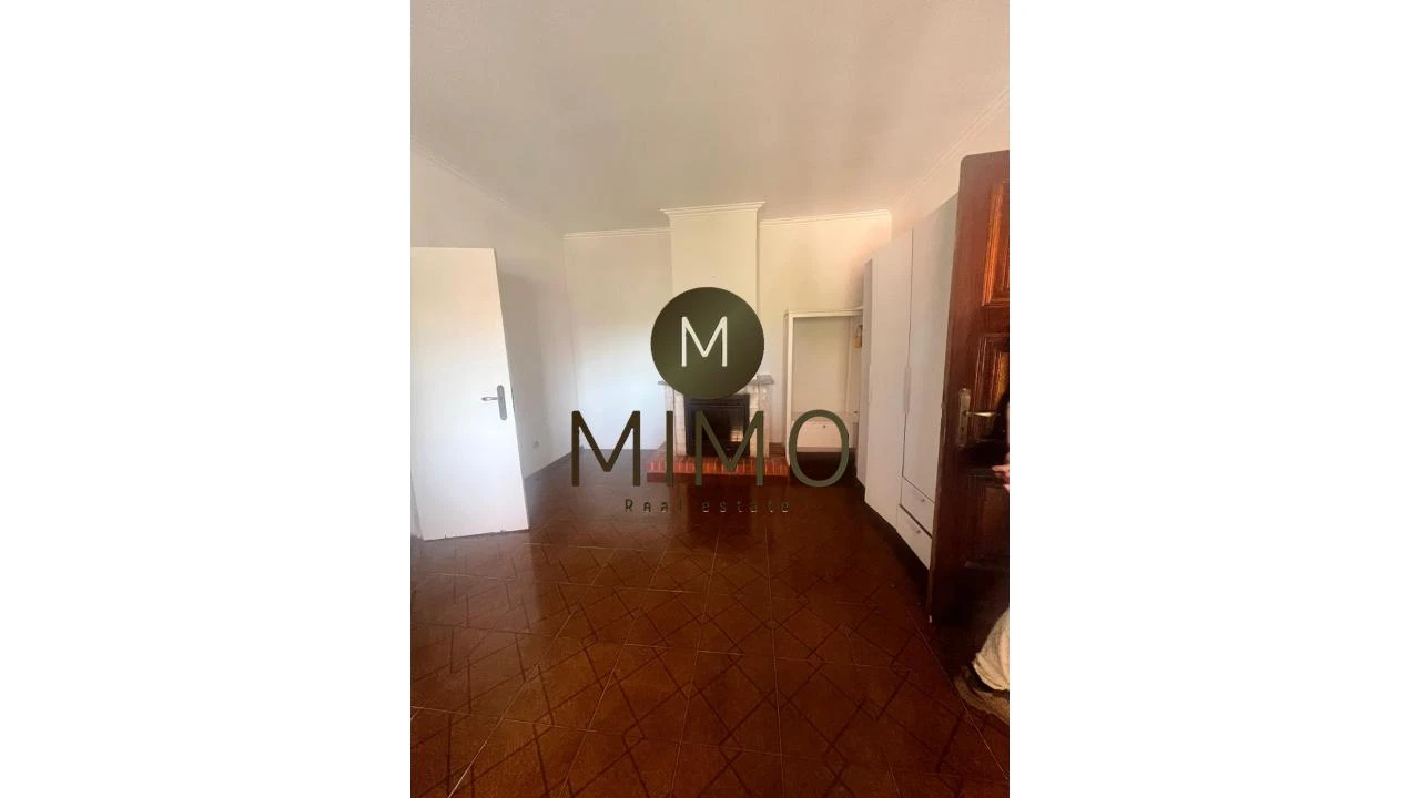 Moradia T6 para Venda em Alcabideche Foto 35