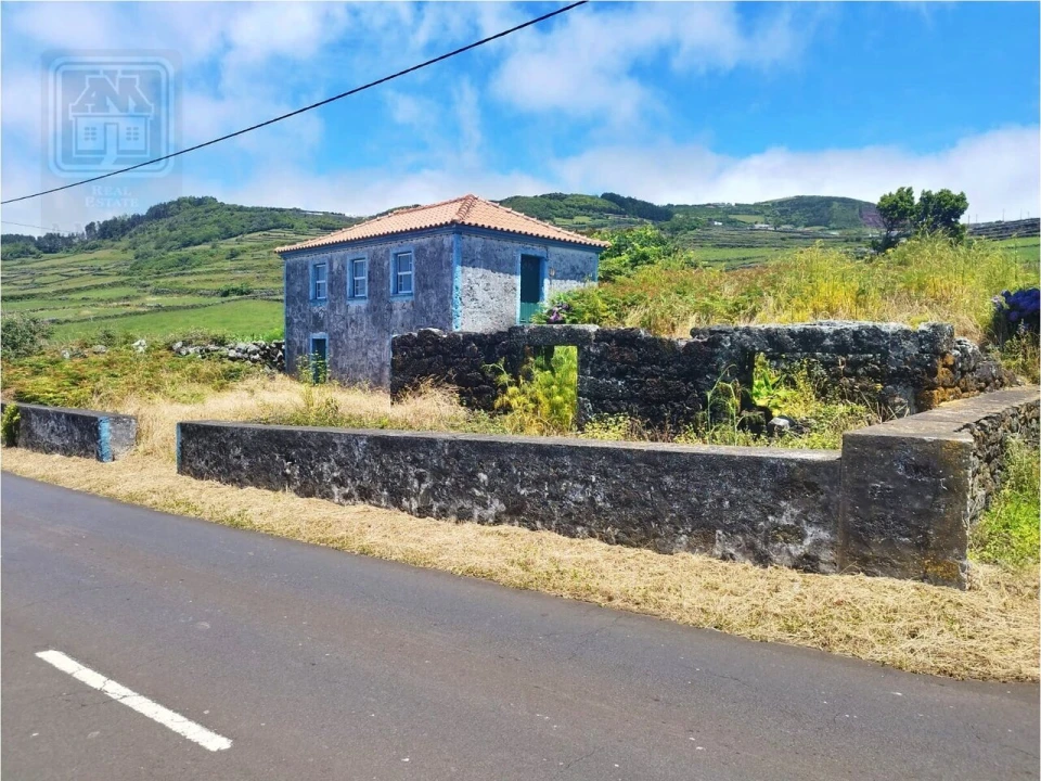 Moradia T2 para Venda em Velas (São Jorge) Foto 2