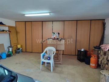 Moradia T3 para Venda em Vilar de Andorinho