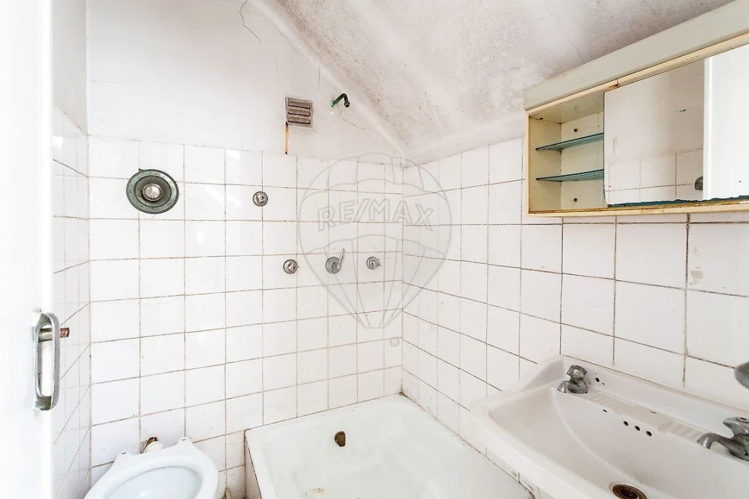 Apartamento T1 para Venda em Campolide Foto 36