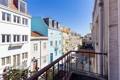Apartamento T1 para Venda em Campolide