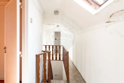 Apartamento T1 para Venda em Campolide