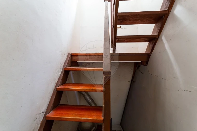 Apartamento T1 para Venda em Campolide Foto 22
