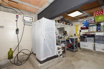 Apartamento T4 para Venda em Carcavelos e Parede