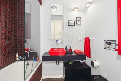 Apartamento T4 para Venda em Carcavelos e Parede