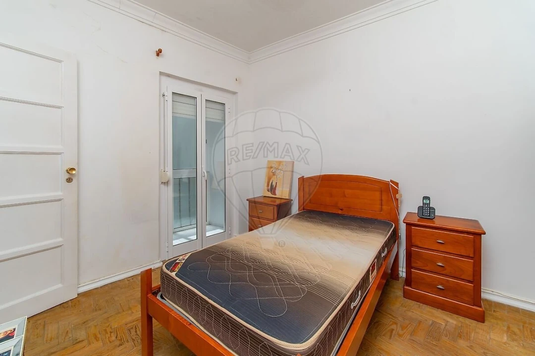 Apartamento T2 para Venda em Mina de Água Foto 11