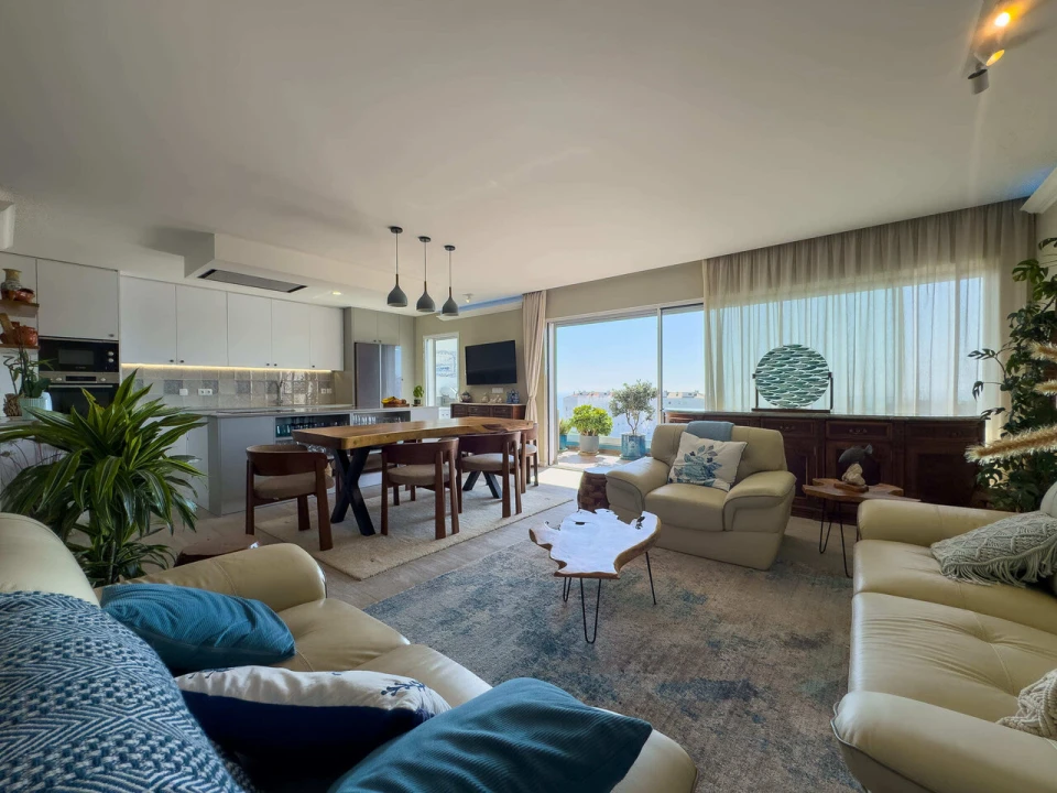 Apartamento T4 para Venda em Ericeira Foto 2