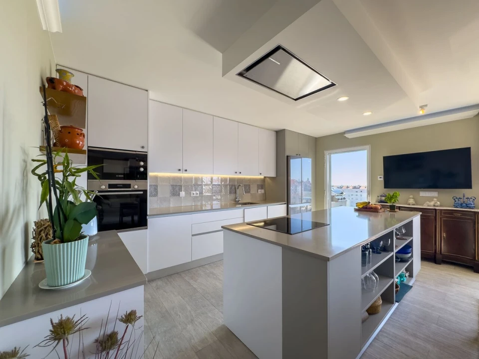Apartamento T4 para Venda em Ericeira Foto 3