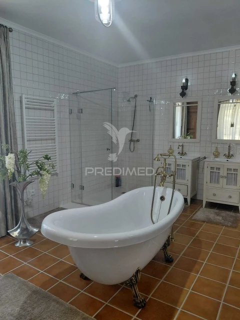 Quinta T4 para Venda em Pedrogão
