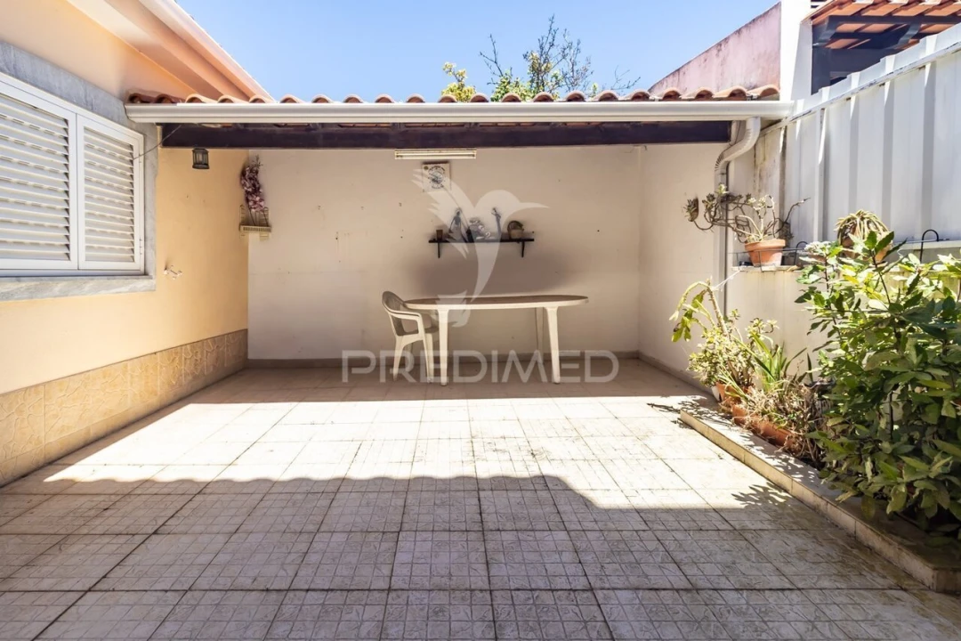 Moradia T3 para Venda em Quinta do Conde Foto 35