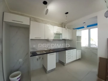 Apartamento T4 para Venda em Laranjeiro e Feijó