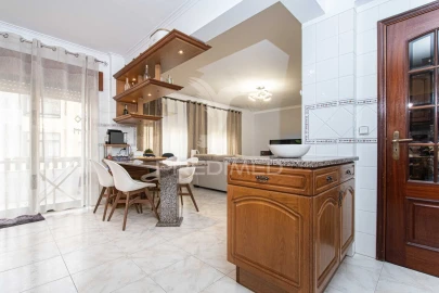 Apartamento T3 para Venda em Alverca do Ribatejo e Sobralinho