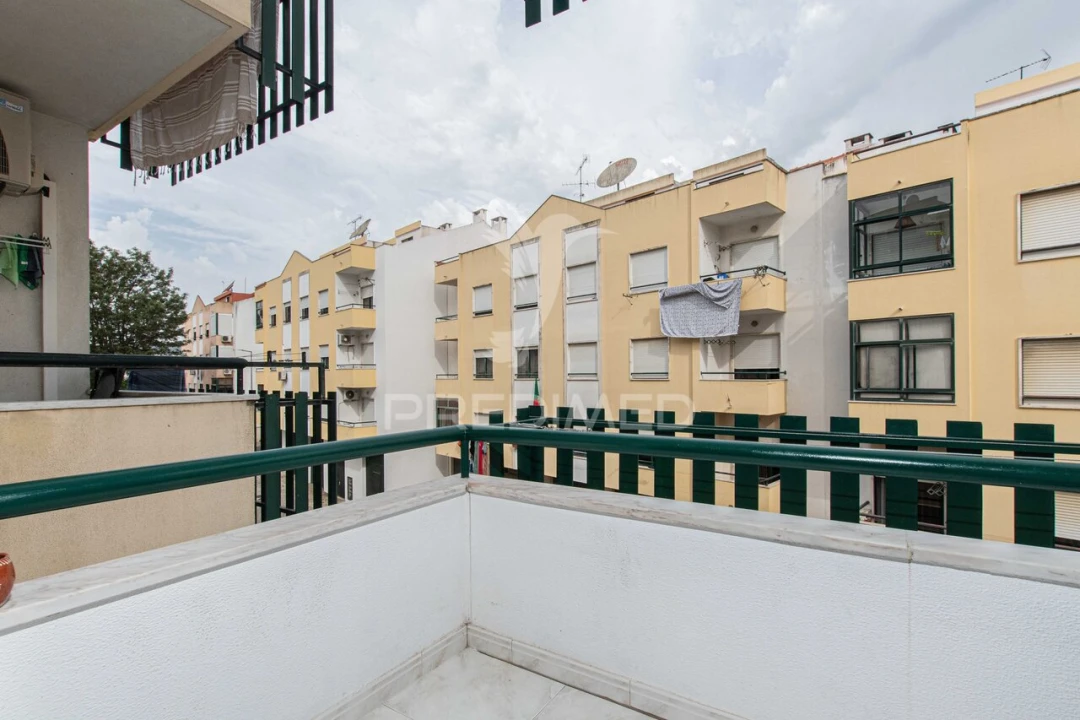 Apartamento T3 para Venda em Alverca do Ribatejo e Sobralinho Foto 25