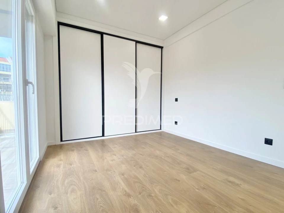 Apartamento T3 para Venda em Santa Iria de Azoia, São João da Talha e Bobadela Foto 15