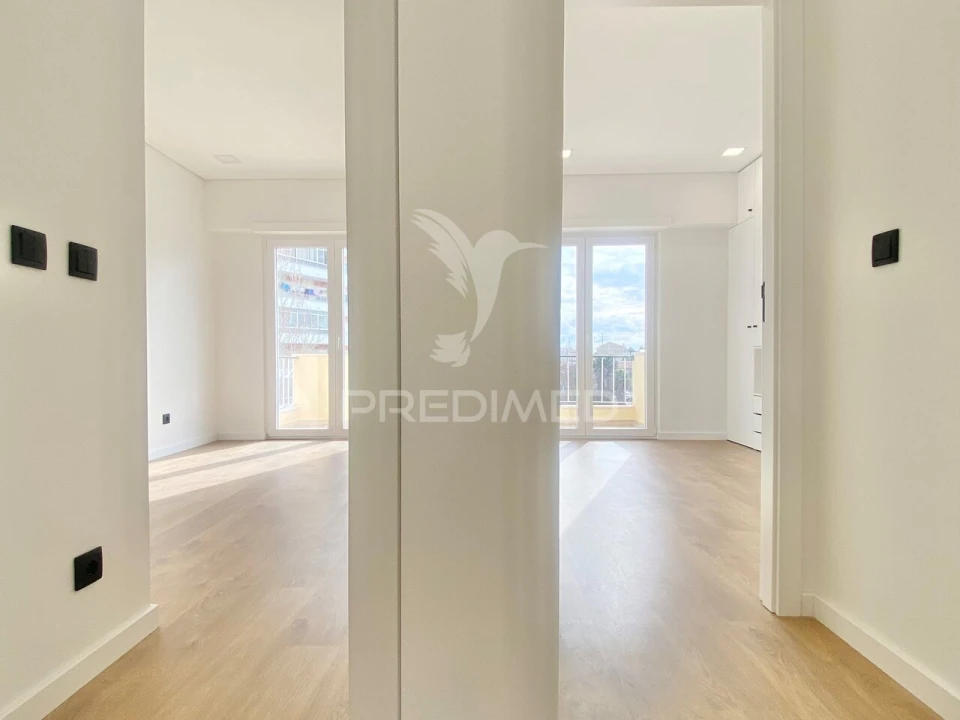 Apartamento T3 para Venda em Santa Iria de Azoia, São João da Talha e Bobadela Foto 12
