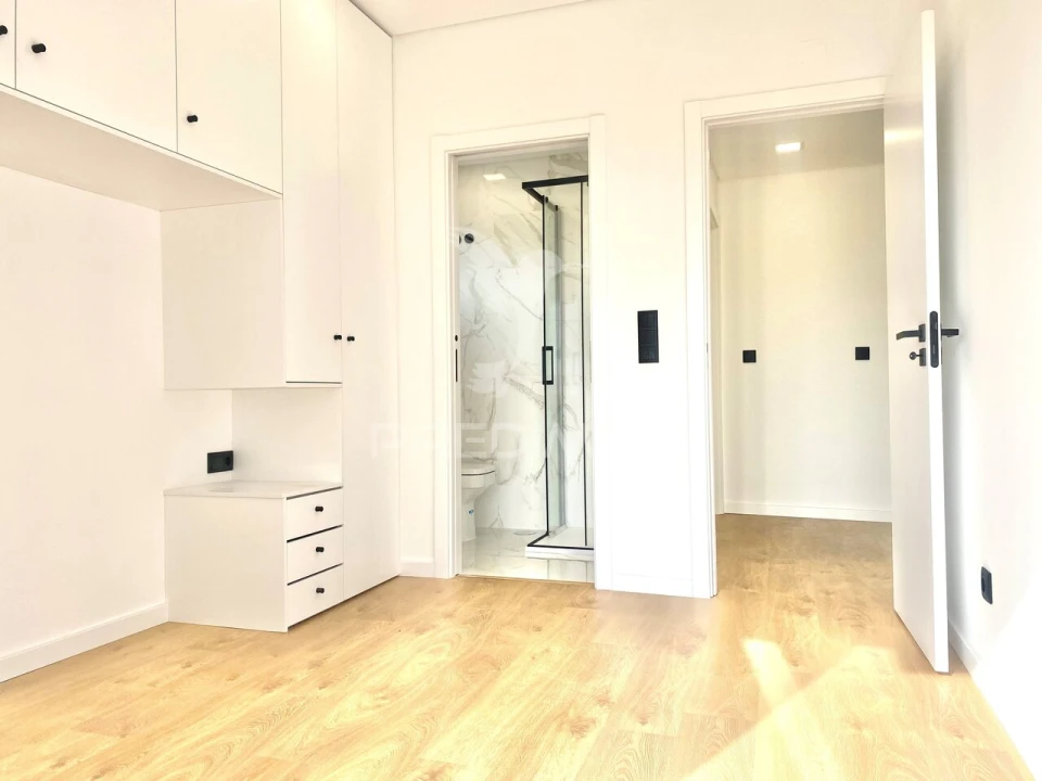 Apartamento T3 para Venda em Santa Iria de Azoia, São João da Talha e Bobadela Foto 26
