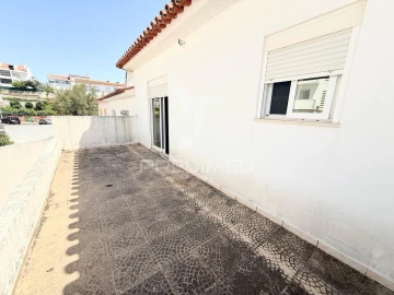 Moradia T2 para Venda em União das Freguesias de Setúbal