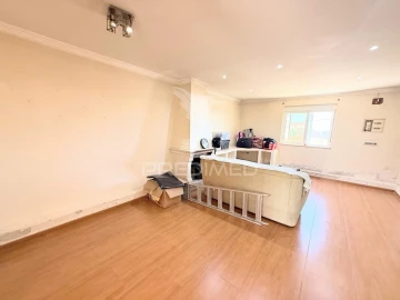 Moradia T2 para Venda em União das Freguesias de Setúbal