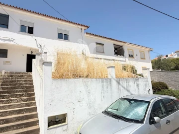 Moradia T2 para Venda em União das Freguesias de Setúbal