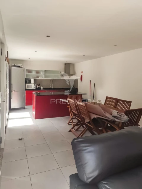 Moradia T4 para Venda em São João de Fontoura