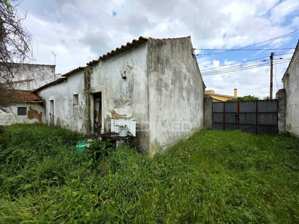 Moradia T4 para Venda em Rio Maior Foto 2