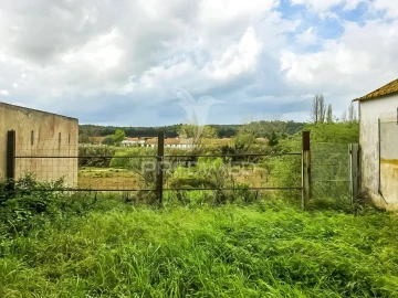 Moradia T4 para Venda em Rio Maior