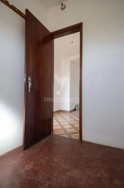 Moradia T2 para Venda em Capelins (Santo Antonio)