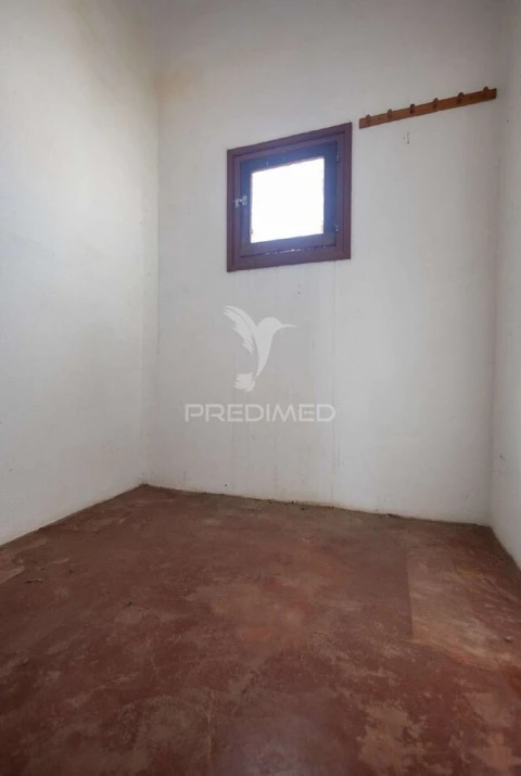 Moradia T2 para Venda em Capelins (Santo Antonio)