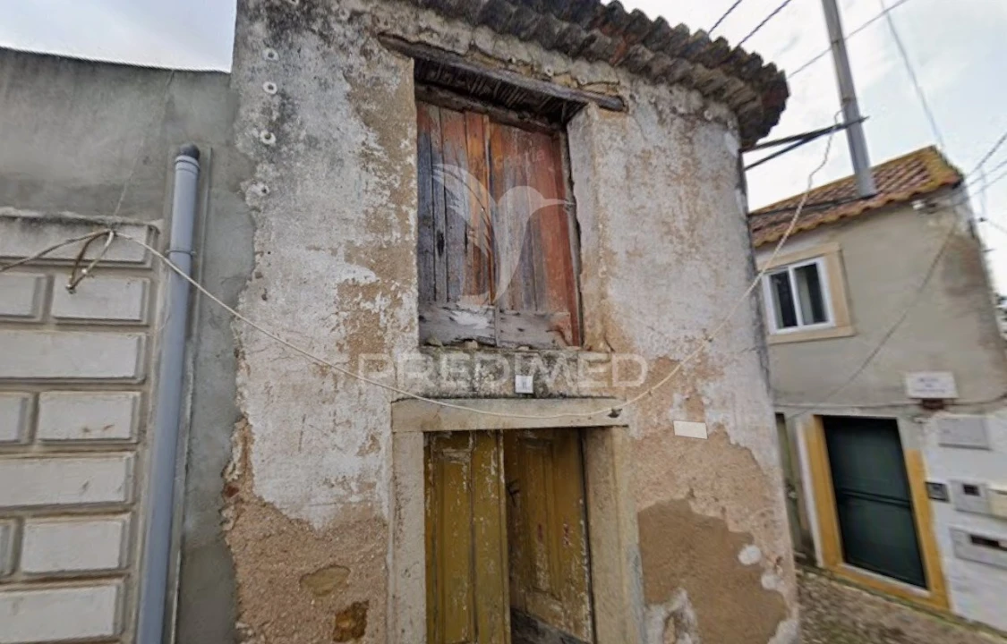 Moradia T1 para Venda em Abrigada e Cabanas de Torres Foto 1