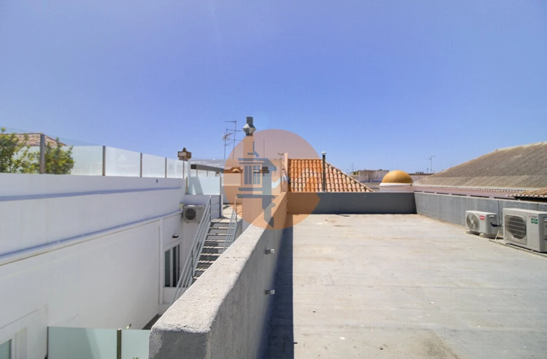 Apartamento T2 para Venda em Vila Real de Santo Antonio Foto 8
