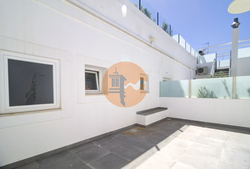 Apartamento T2 para Venda em Vila Real de Santo Antonio Foto 3