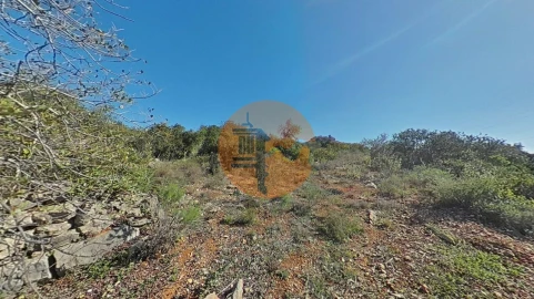 Terreno para Venda em Conceição e Estoi