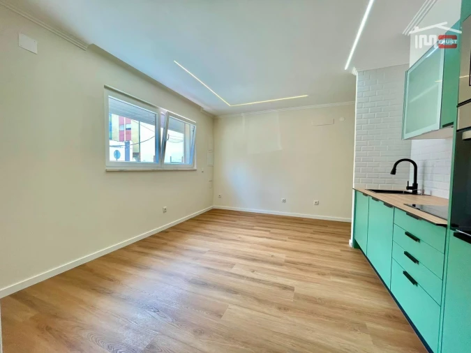 Apartamento T1 para Venda em Alto do Seixalinho, Santo André e Verderena Foto 5