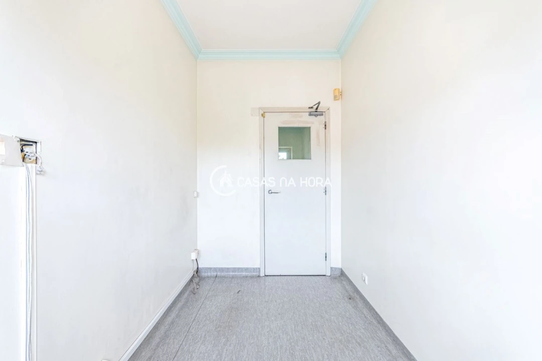 Apartamento T2 para Venda em Alcabideche Foto 19