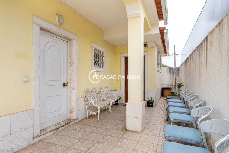 Apartamento T2 para Venda em Alcabideche Foto 4