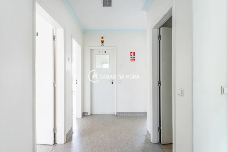 Apartamento T2 para Venda em Alcabideche Foto 13
