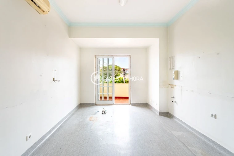 Apartamento T2 para Venda em Alcabideche Foto 16