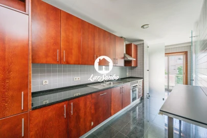 Apartamento T2 para Venda em Cidade da Maia