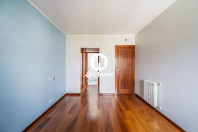 Apartamento T2 para Venda em Cidade da Maia