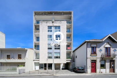 Apartamento T2 para Venda em Cidade da Maia