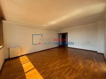 Apartamento T2 para Venda em Moreira