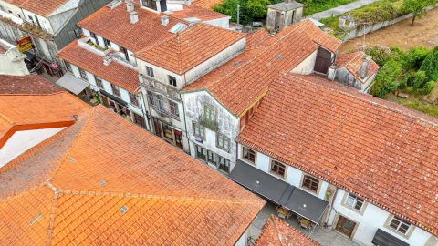 Moradia T6 para Venda em Santa Maria da Feira, Travanca, Sanfins e Espargo