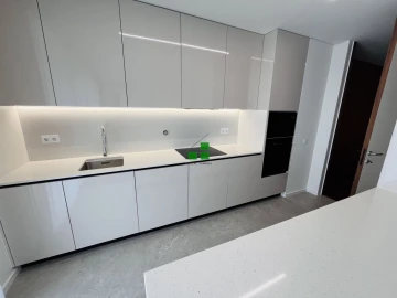 Apartamento T4 para Venda em Cidade da Maia