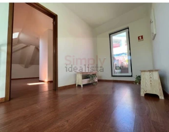 Loja para Arrendamento em Alcantara