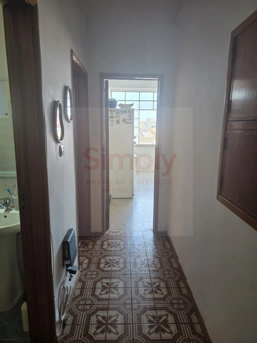 Apartamento T2 para Venda em Mina de Água Foto 5