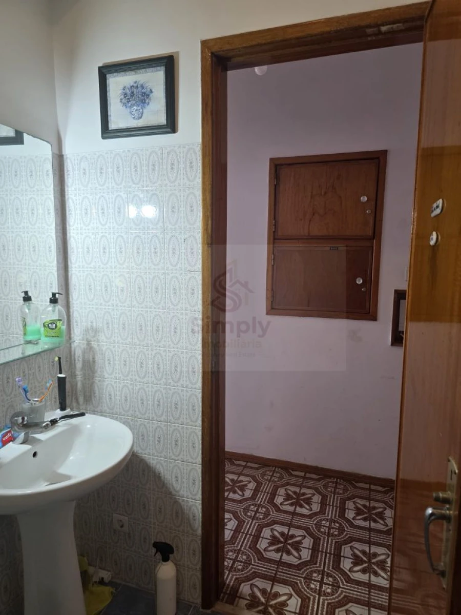 Apartamento T2 para Venda em Mina de Água Foto 8